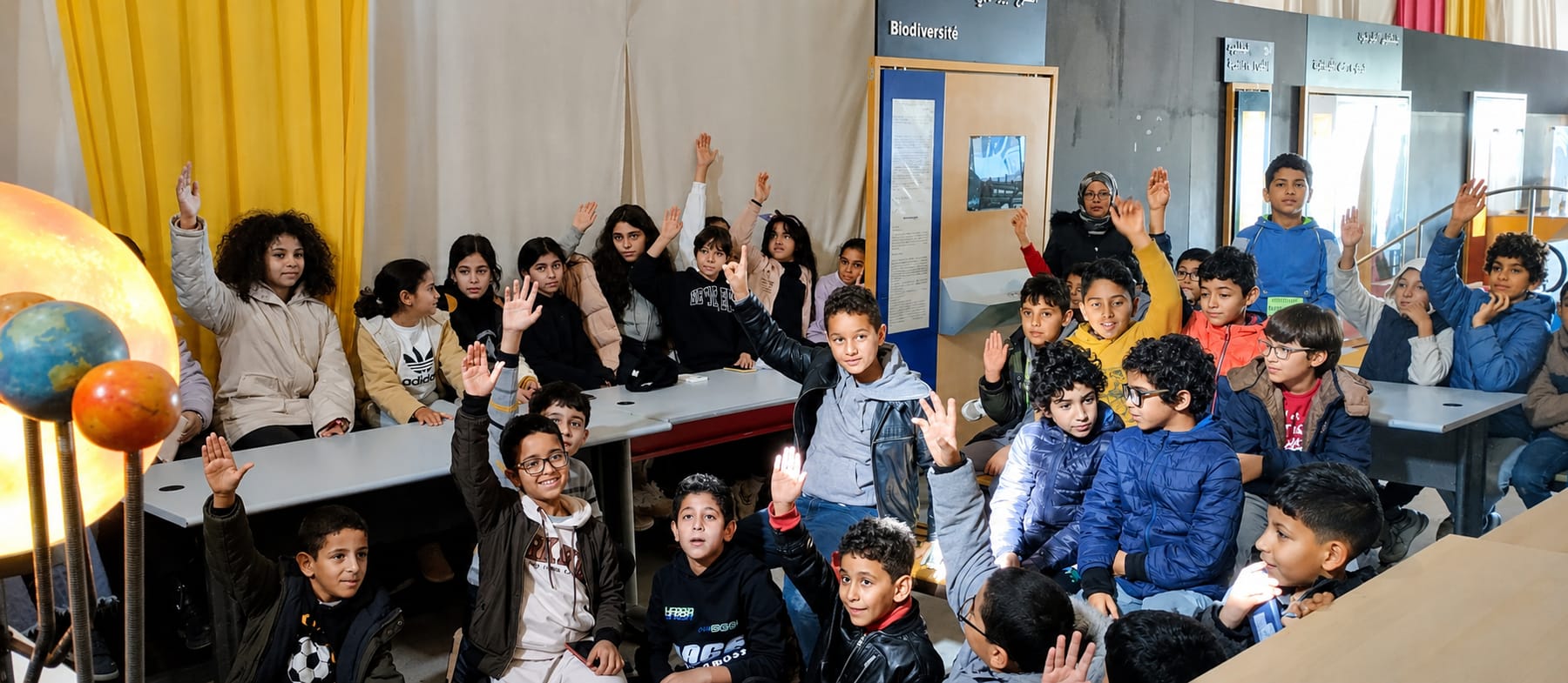 Enfants en activité éducative